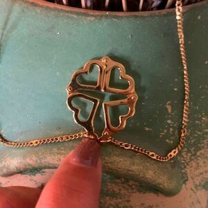 Avon Mint Motion Hearts Necklace, Stamped